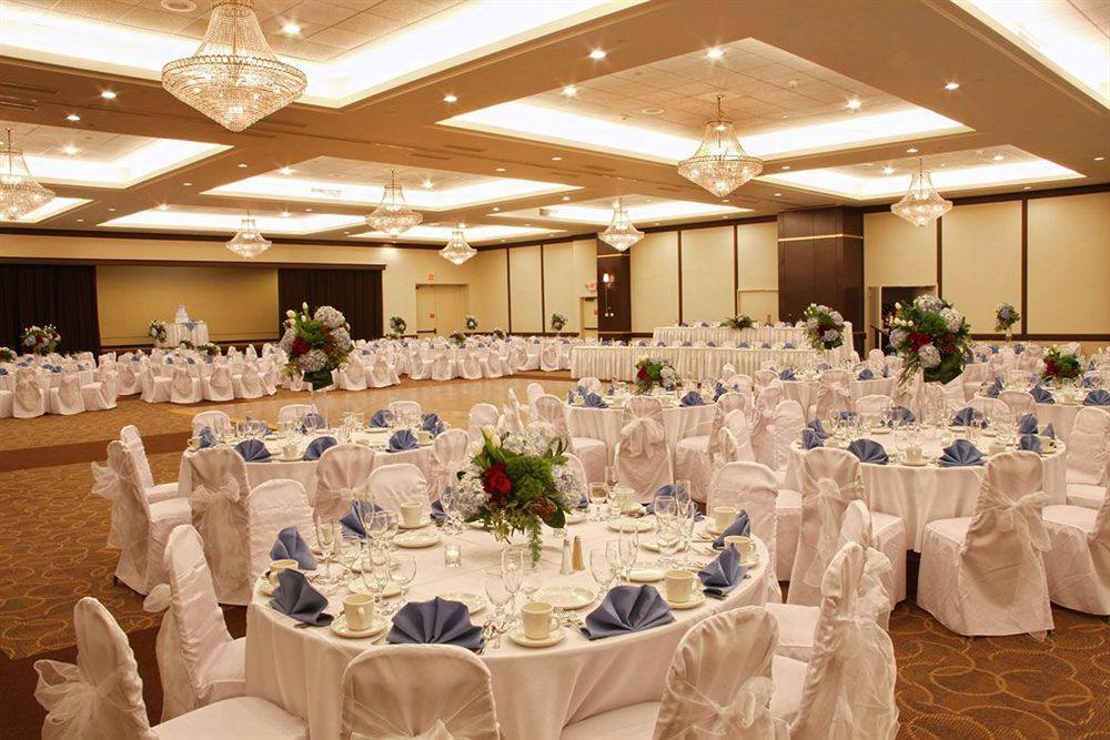 Hotel Doubletree By Hilton Binghamton Extérieur photo