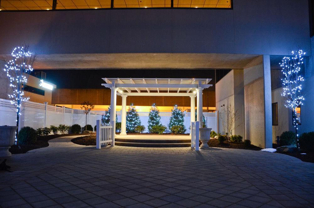 Hotel Doubletree By Hilton Binghamton Extérieur photo